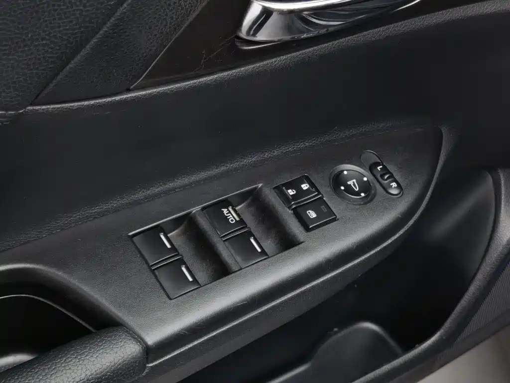 Honda Accord 2016 — фото 9