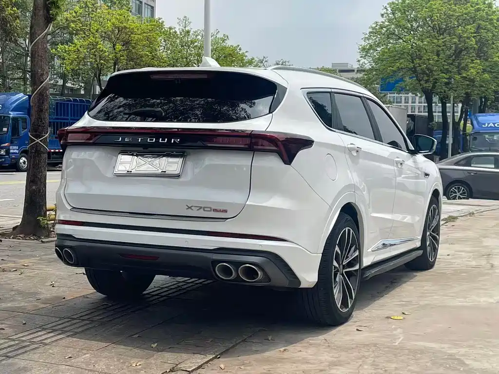 Jetour X70 PLUS 2021 — фото 10
