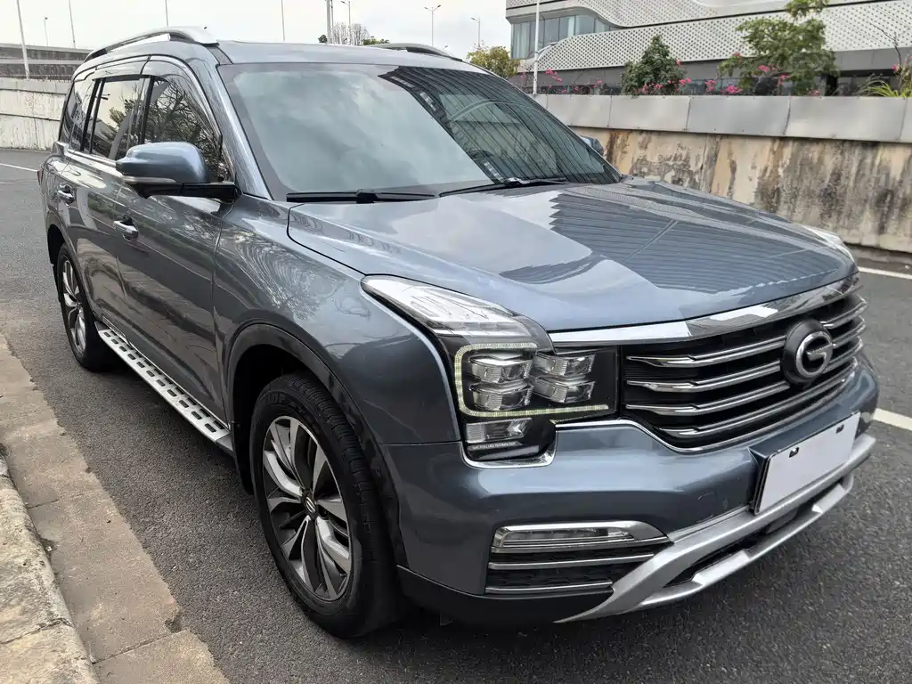 GAC Motor Trumpchi GS8 2016 — фото 2