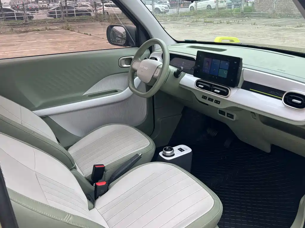 Geely Galaxy Panda 2024 — фото 10
