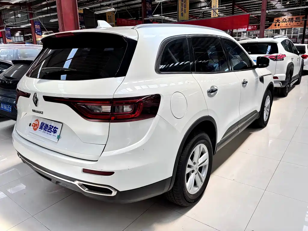Renault Koleos 2017 — фото 14