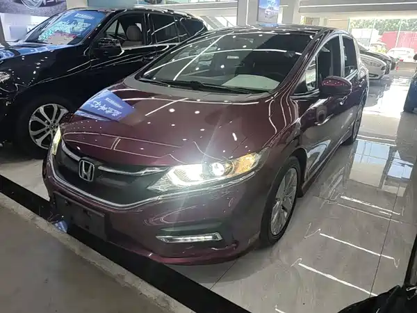 Honda Jade 2017