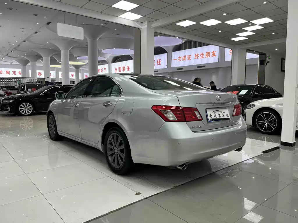 Lexus ES 2009