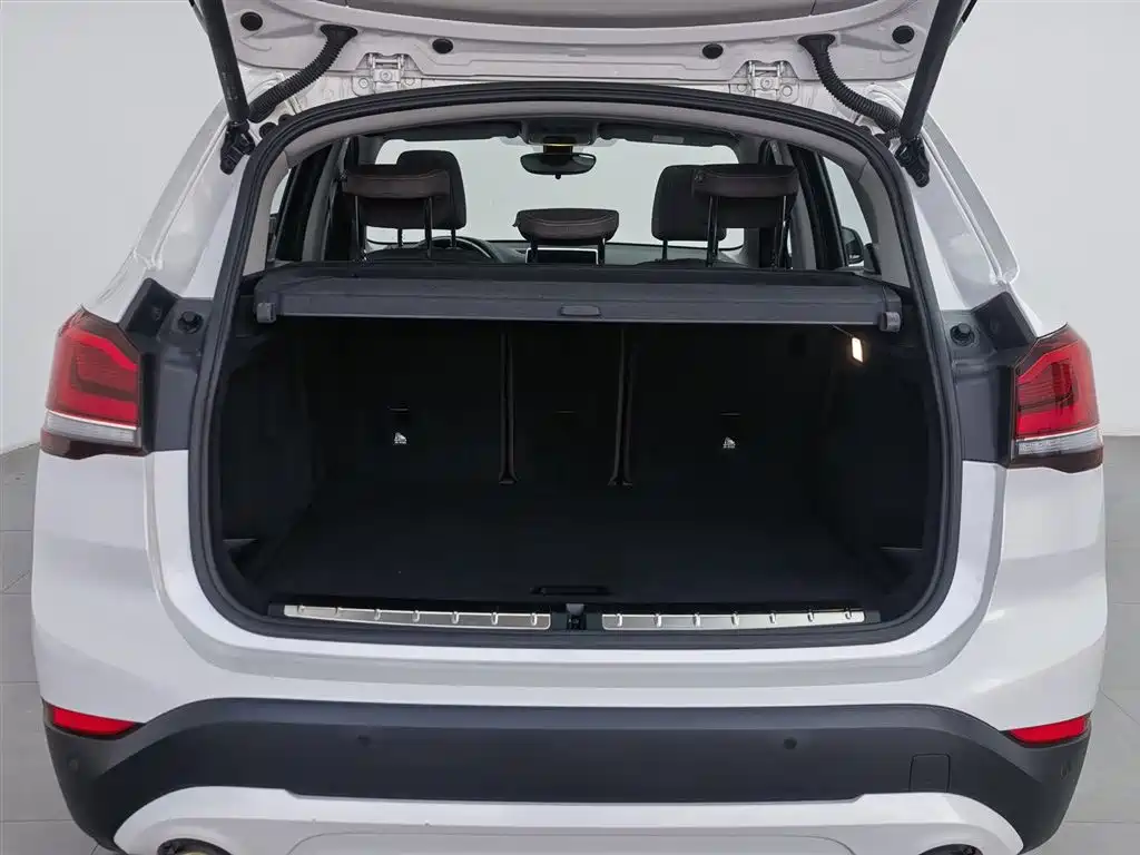 BMW X1 2020 — фото 16