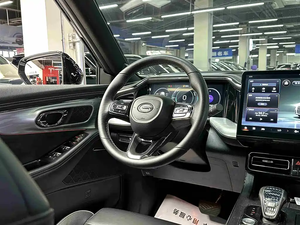 GAC Motor Trumpchi GS8 2022 — фото 8