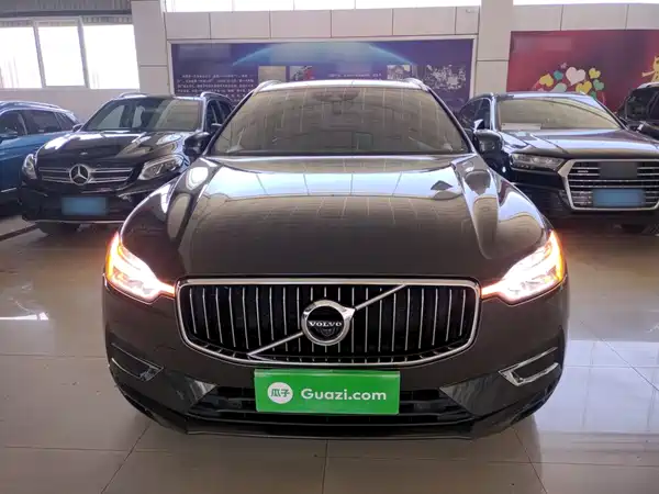 Volvo XC60 2021