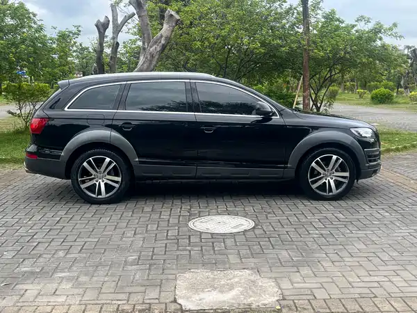 Audi Q7 2014