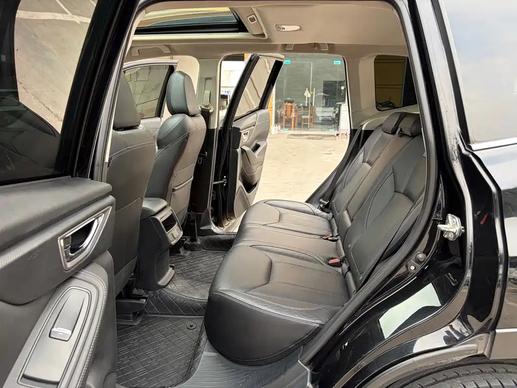 Subaru Forester 2020 — фото 12