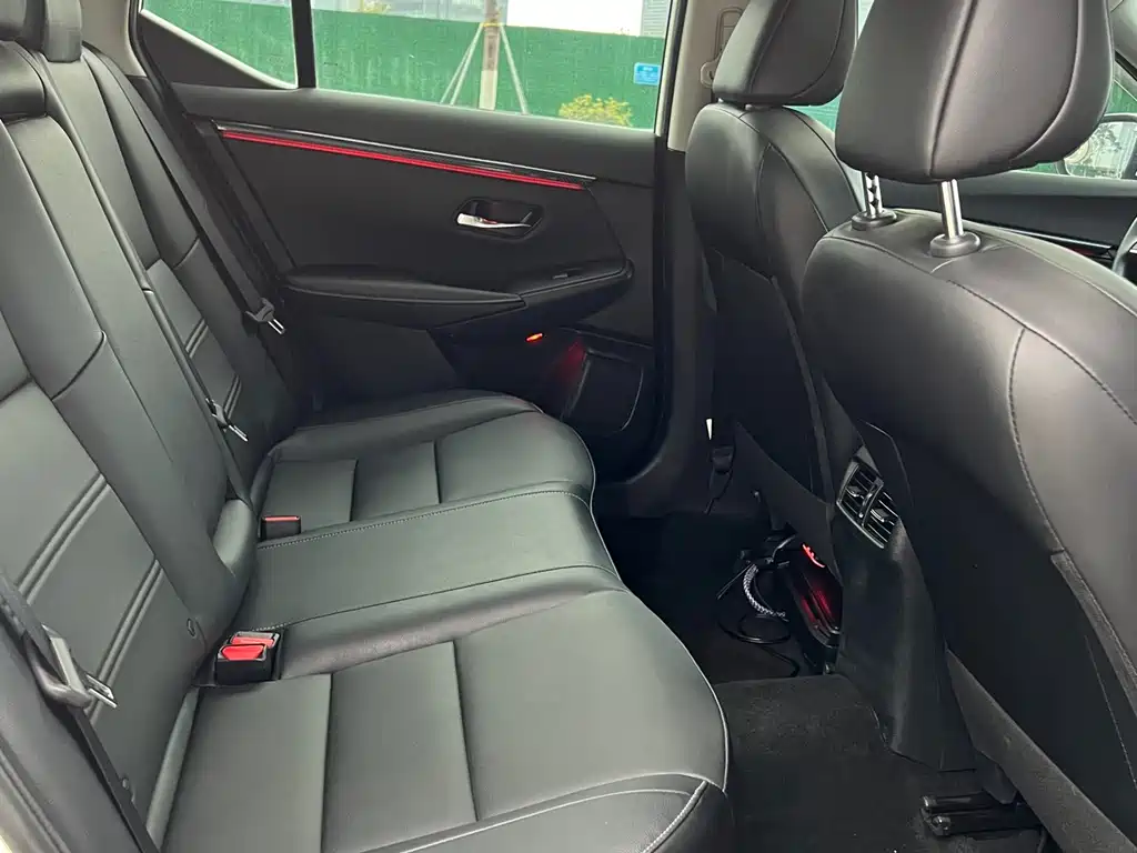 Nissan Sylphy 2023 — фото 10