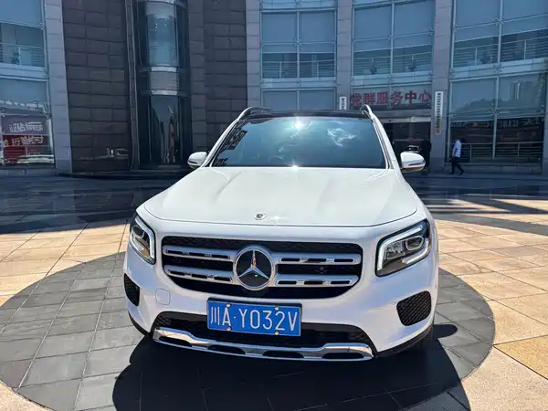 Mercedes-Benz GLB 2021