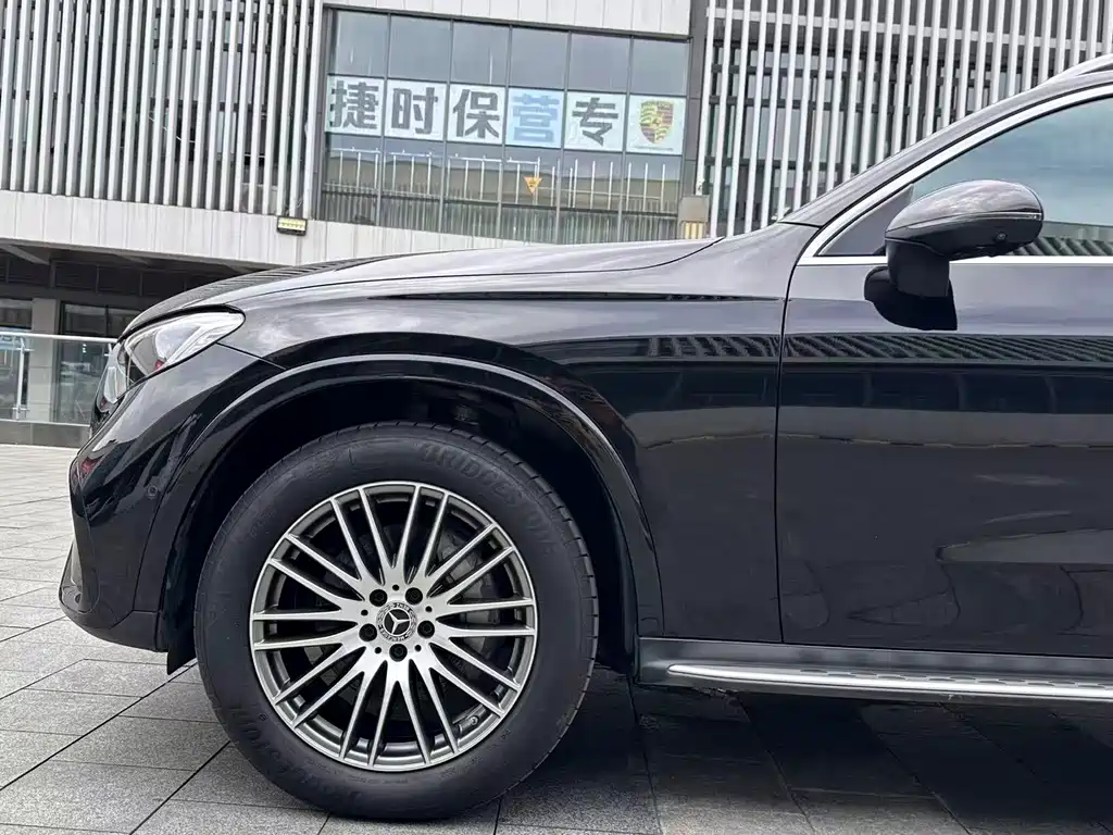 Mercedes-Benz GLC 2023 — фото 11