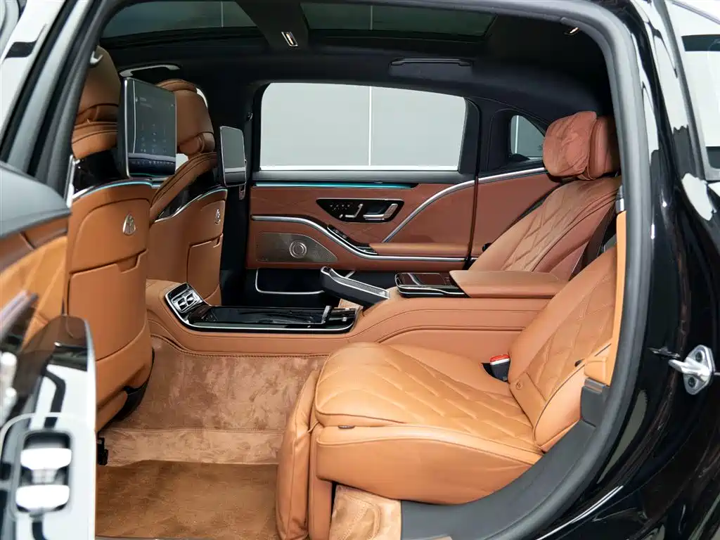 Mercedes-Benz S-Class 2023 — фото 11