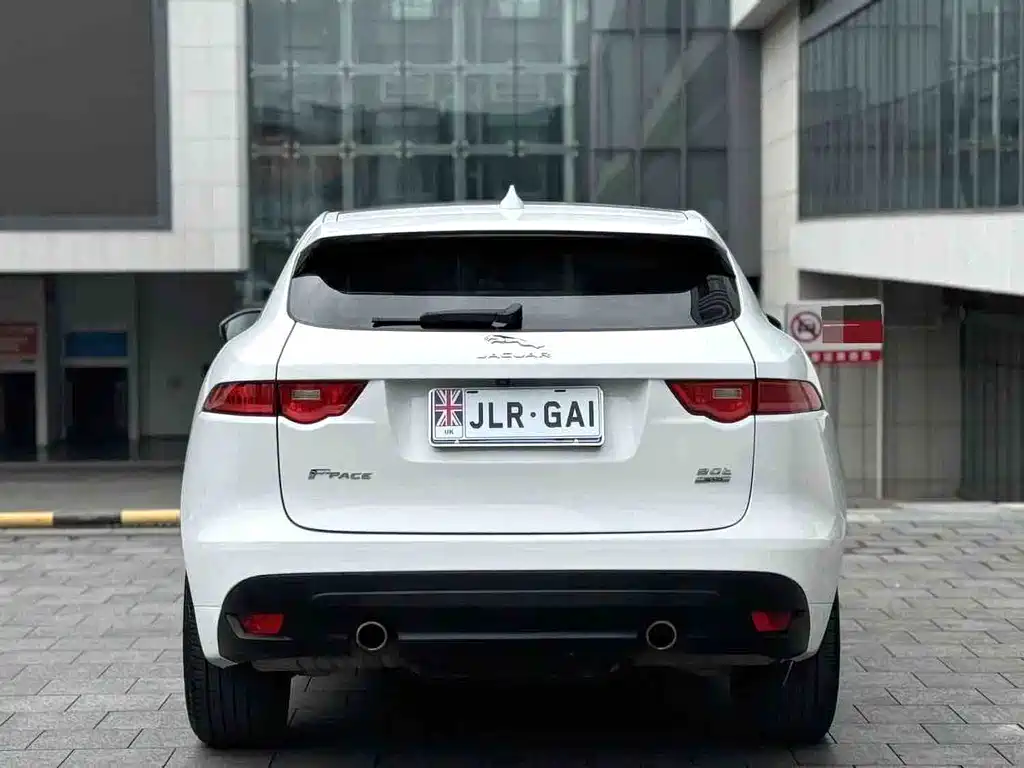 Jaguar F-PACE 2019 — фото 7