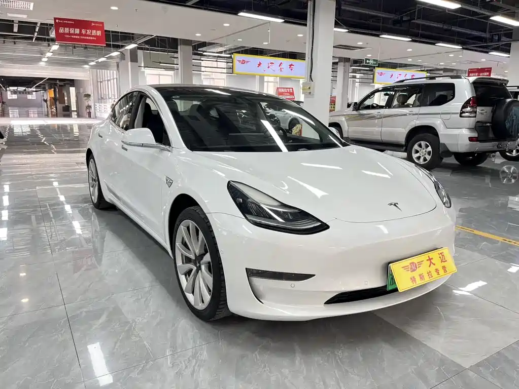 Tesla Model 3 2019 — фото 3