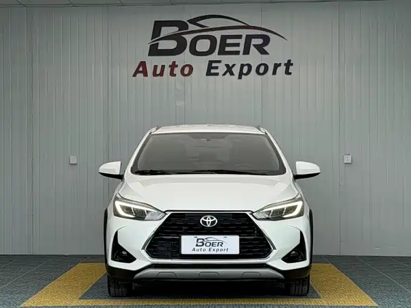 Toyota Yaris L 2022