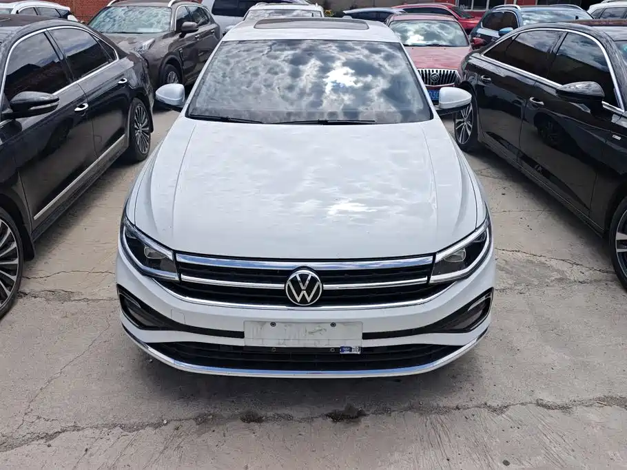 Volkswagen Bora 2022