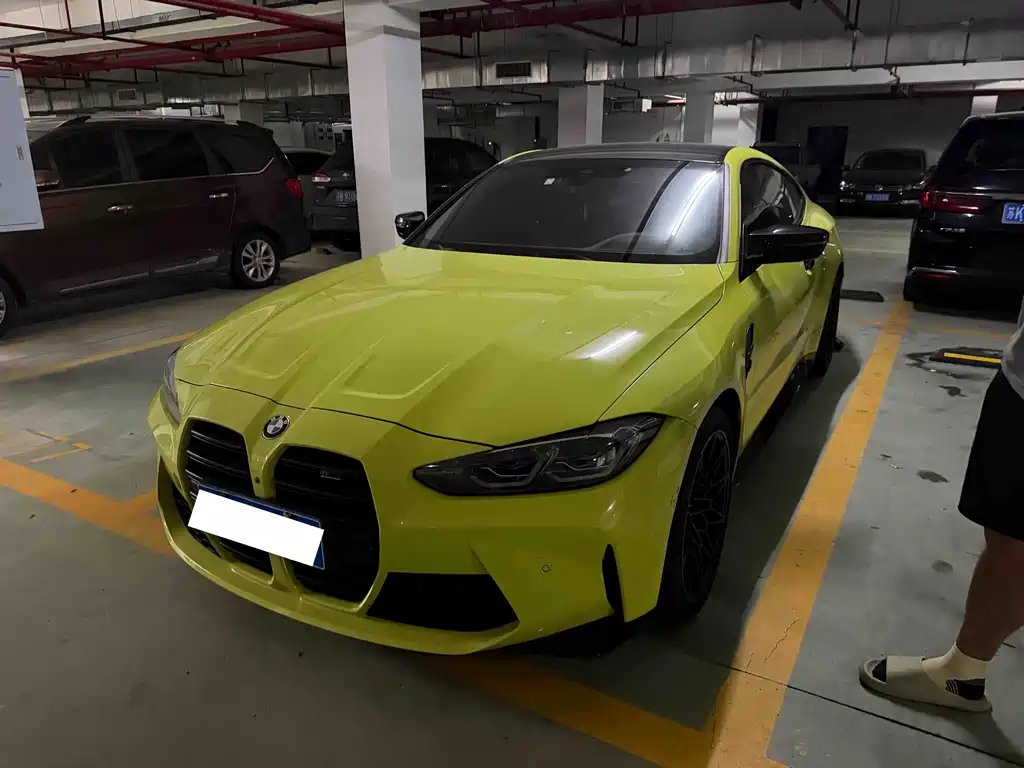 BMW M4 2022 — фото 1