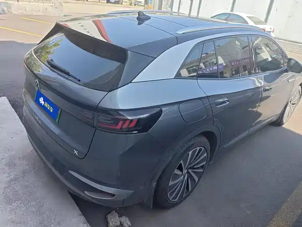 Volkswagen ID.4 X 2022
