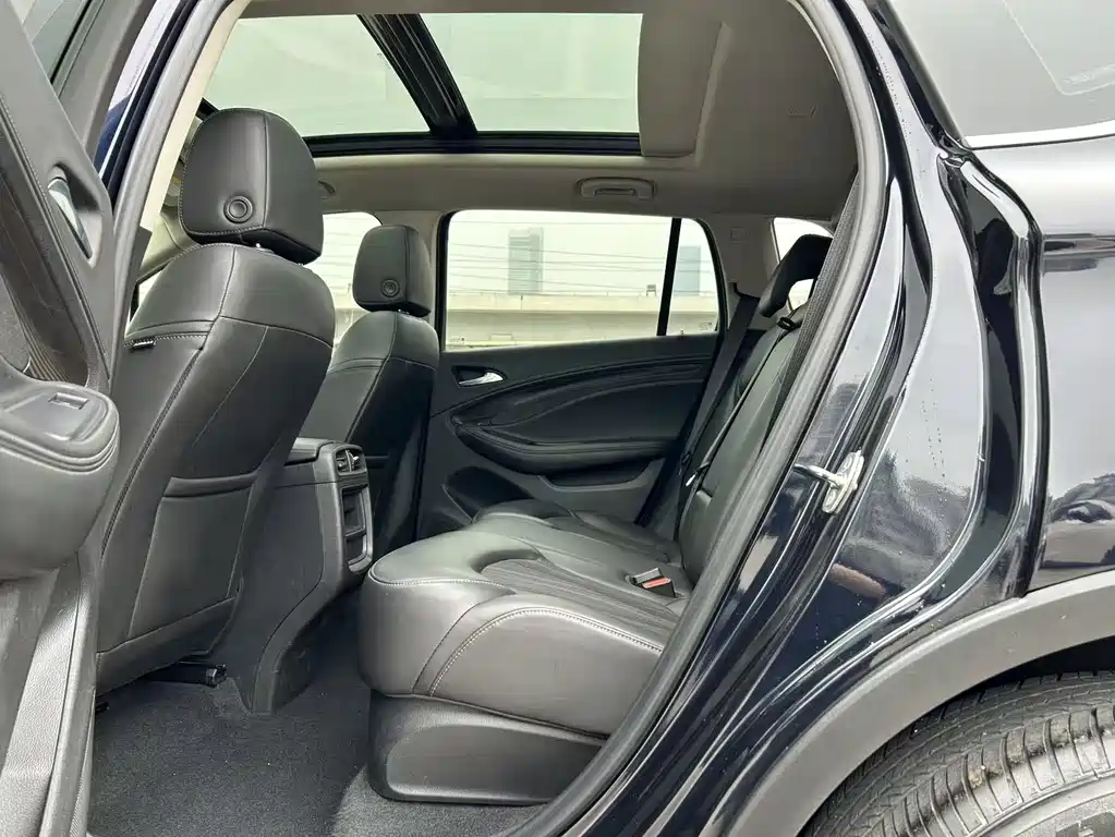 Buick Envision Plus 2020 — фото 6