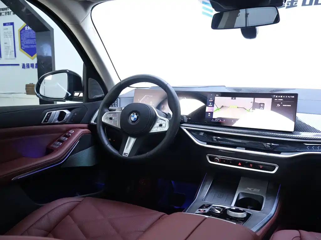 BMW X5 2025 — фото 14