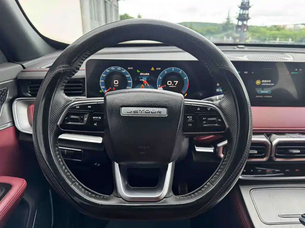 Jetour Jietu X70 PLUS 2022 — фото 15