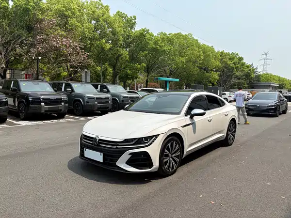 Volkswagen CC 2021