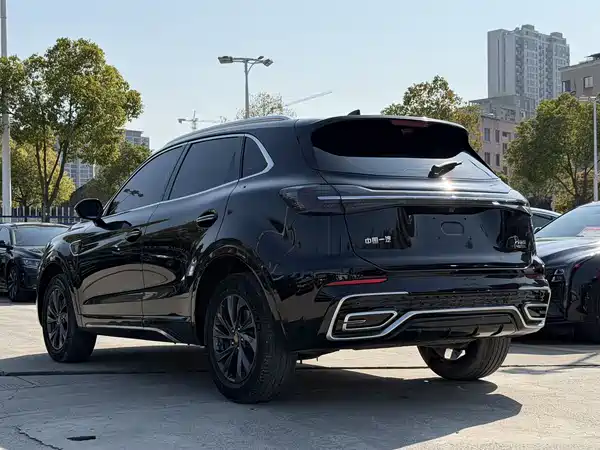 Hongqi HS5 2023