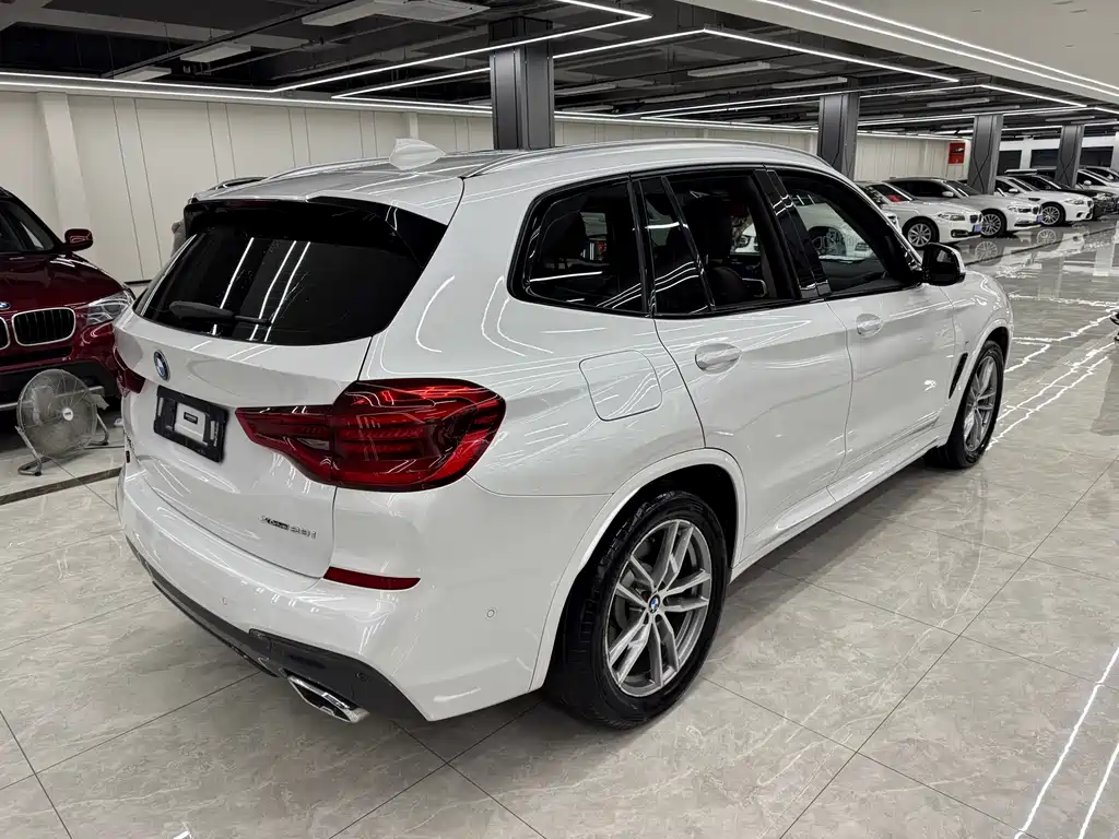 BMW X3 2018 — фото 4