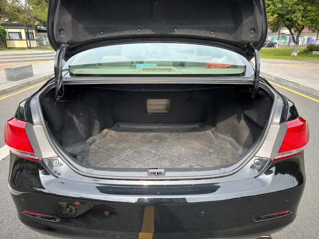 Toyota Camry 2008 — фото 20