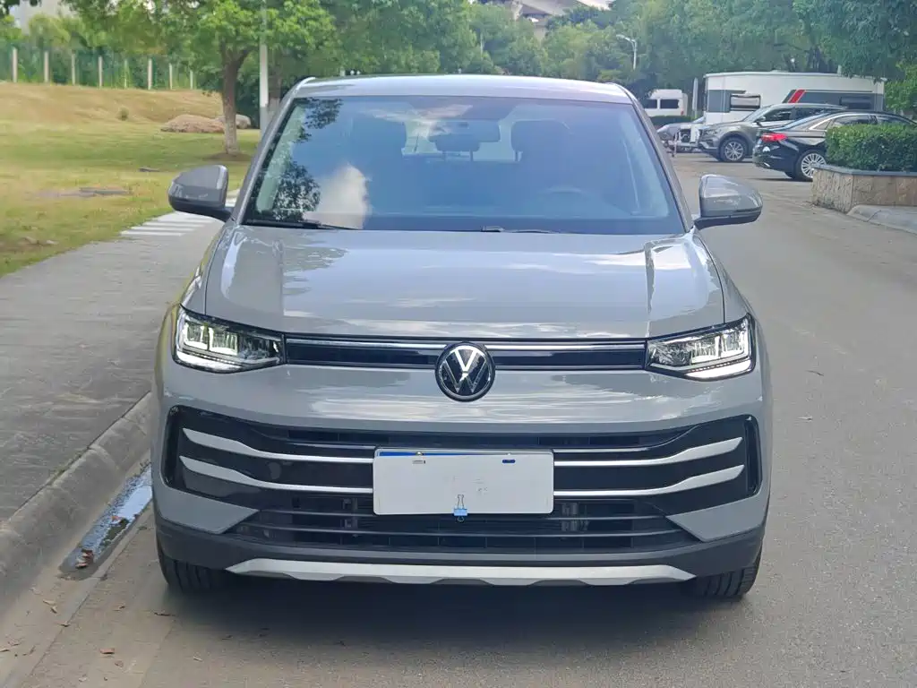 Volkswagen Tuyue 2025