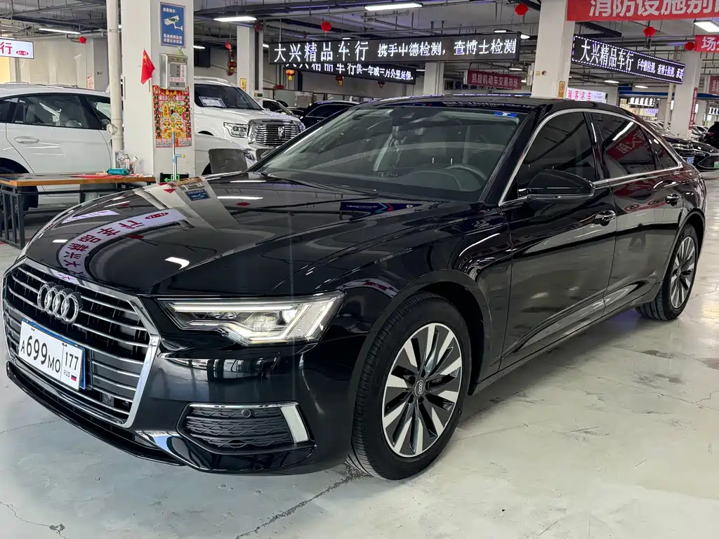 Audi A6L 2021 — фото 1