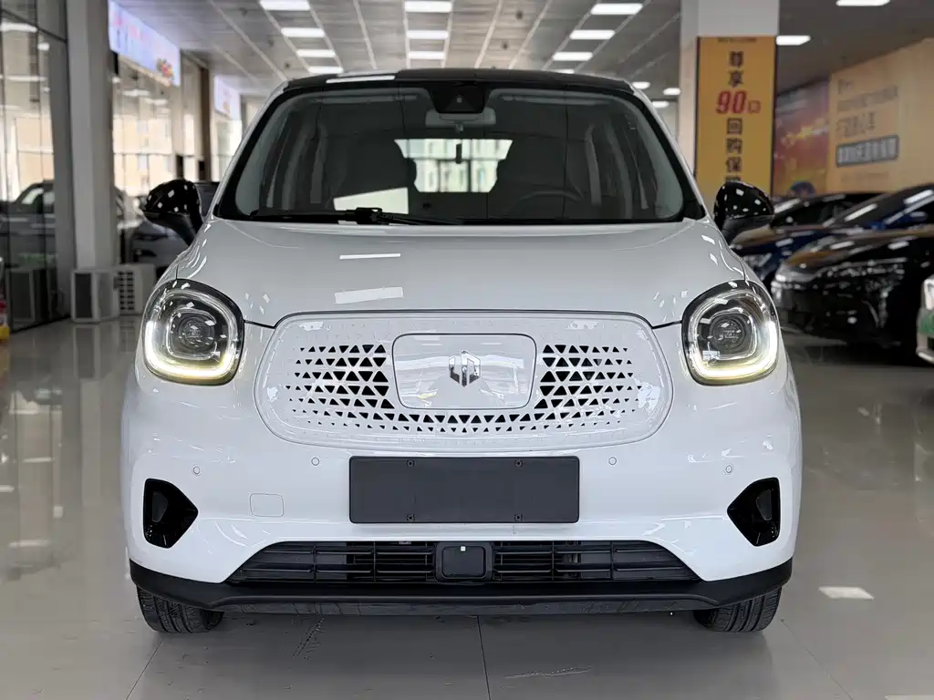 Leapmotor T03 2021