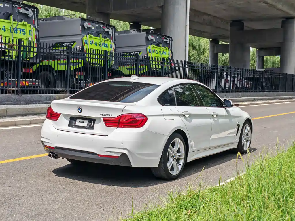 BMW 4 Series 2018 — фото 4