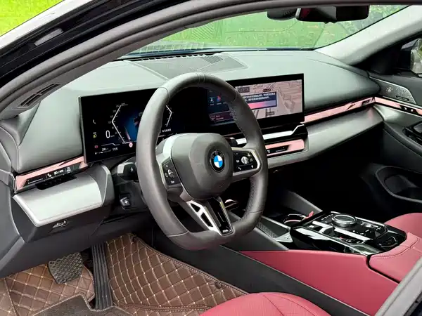BMW 5 Series 2025