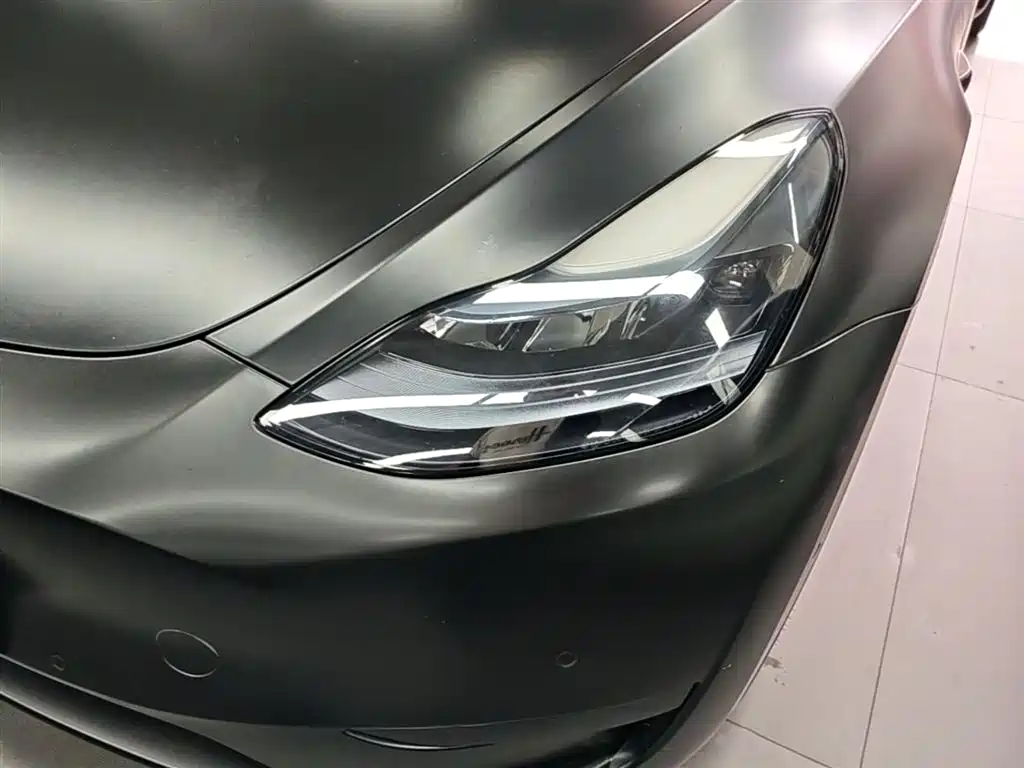 Tesla Model Y 2023 — фото 24
