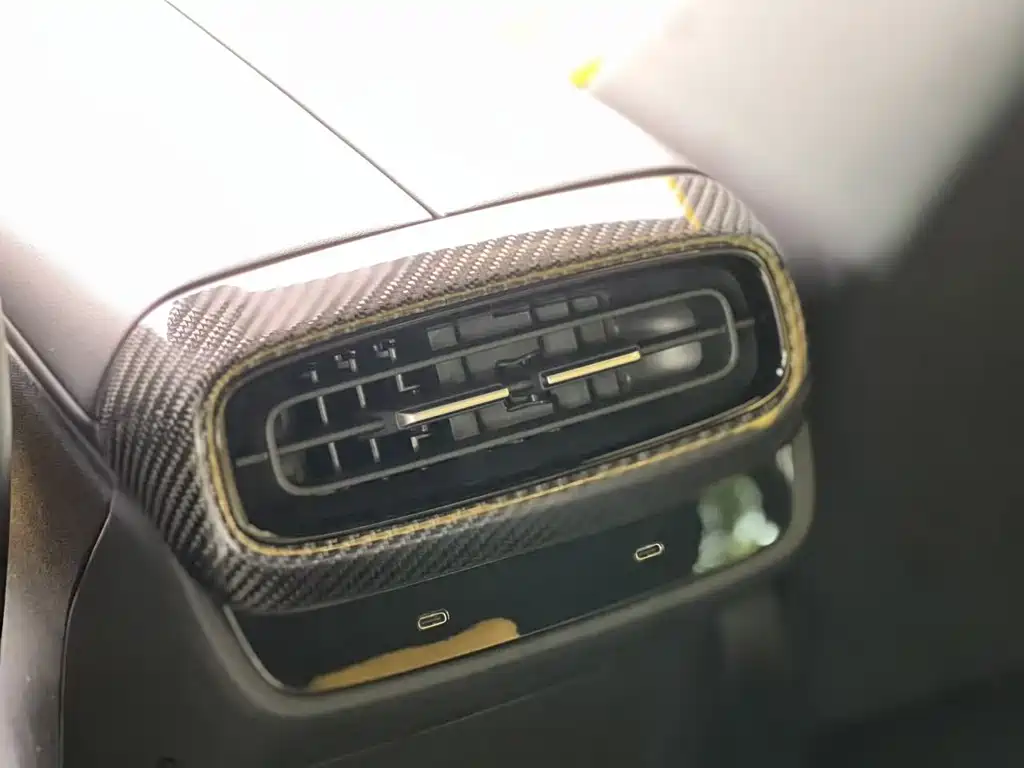 Xiaomi SU7 Ultra 2025 — фото 22