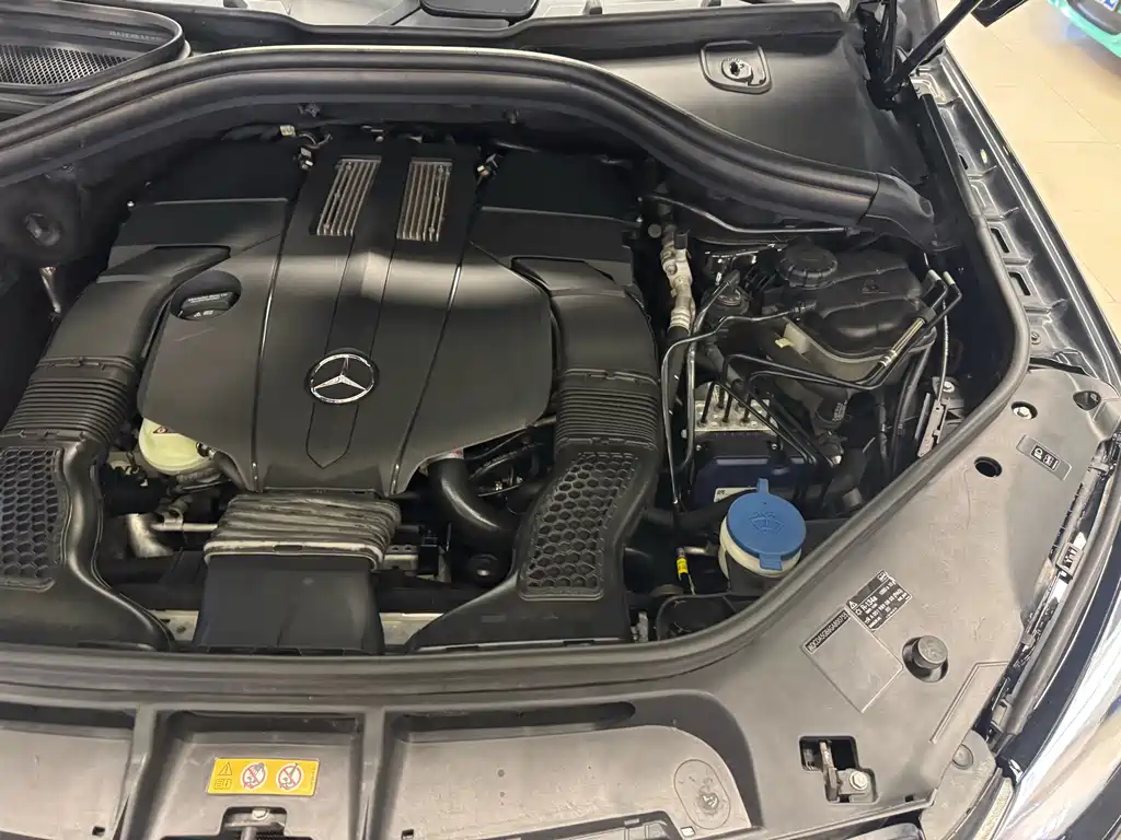 Mercedes-Benz GLE 2017 — фото 26