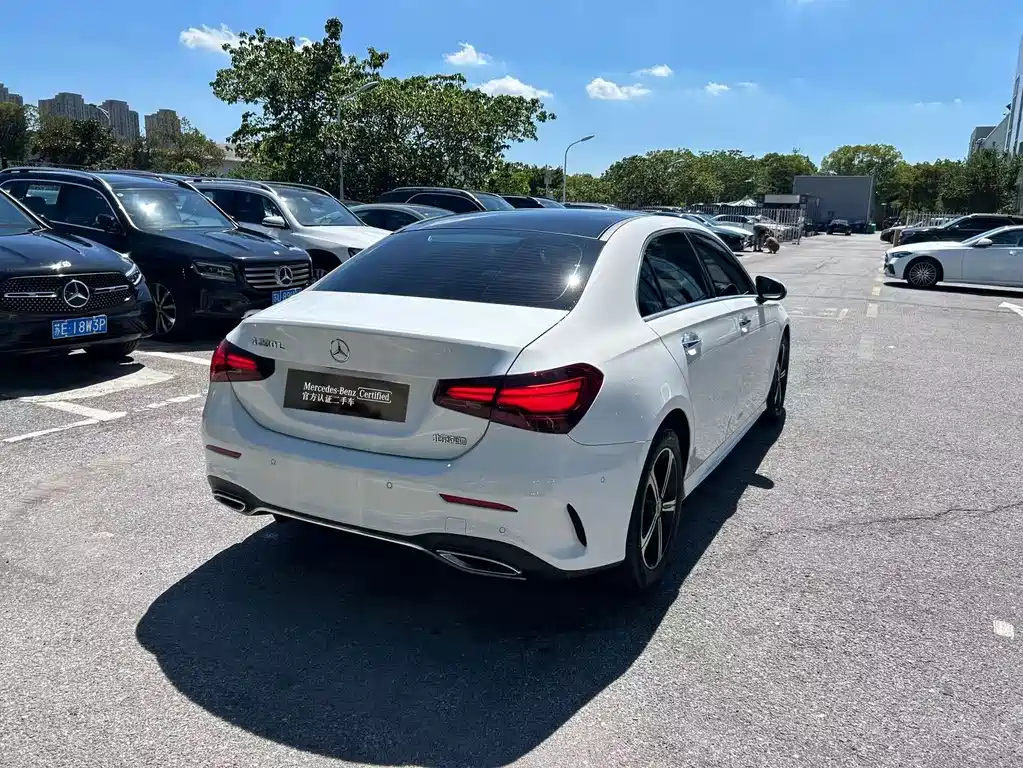 Mercedes-Benz A-Class 2023 — фото 8