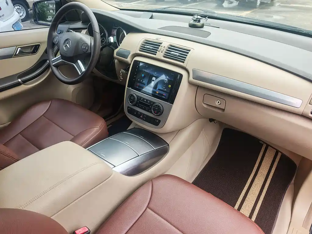 Mercedes-Benz R-Class 2013 — фото 12