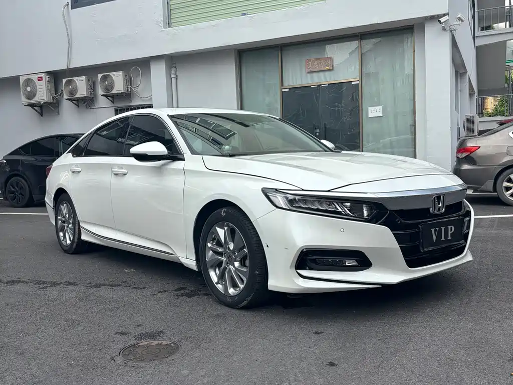 Honda Accord 2020 — фото 3