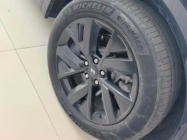 Li Auto L7 2023