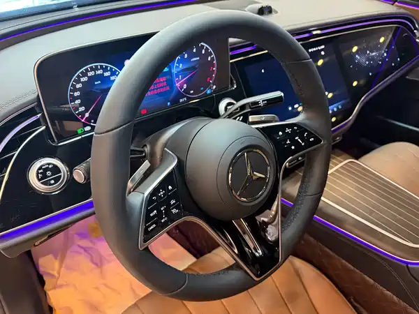 Mercedes-Benz E-Class 2025