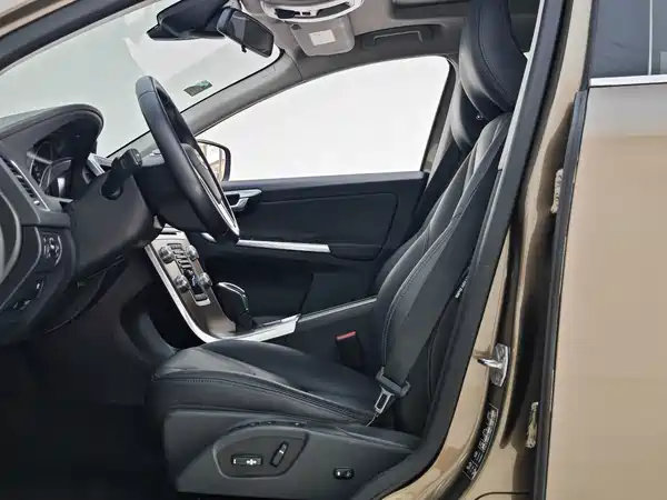 Volvo XC60 2017