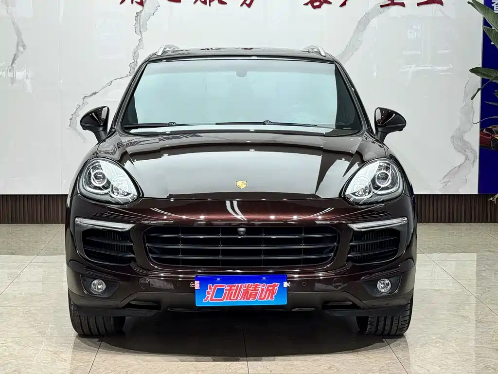 Porsche Cayenne 2016 — фото 2