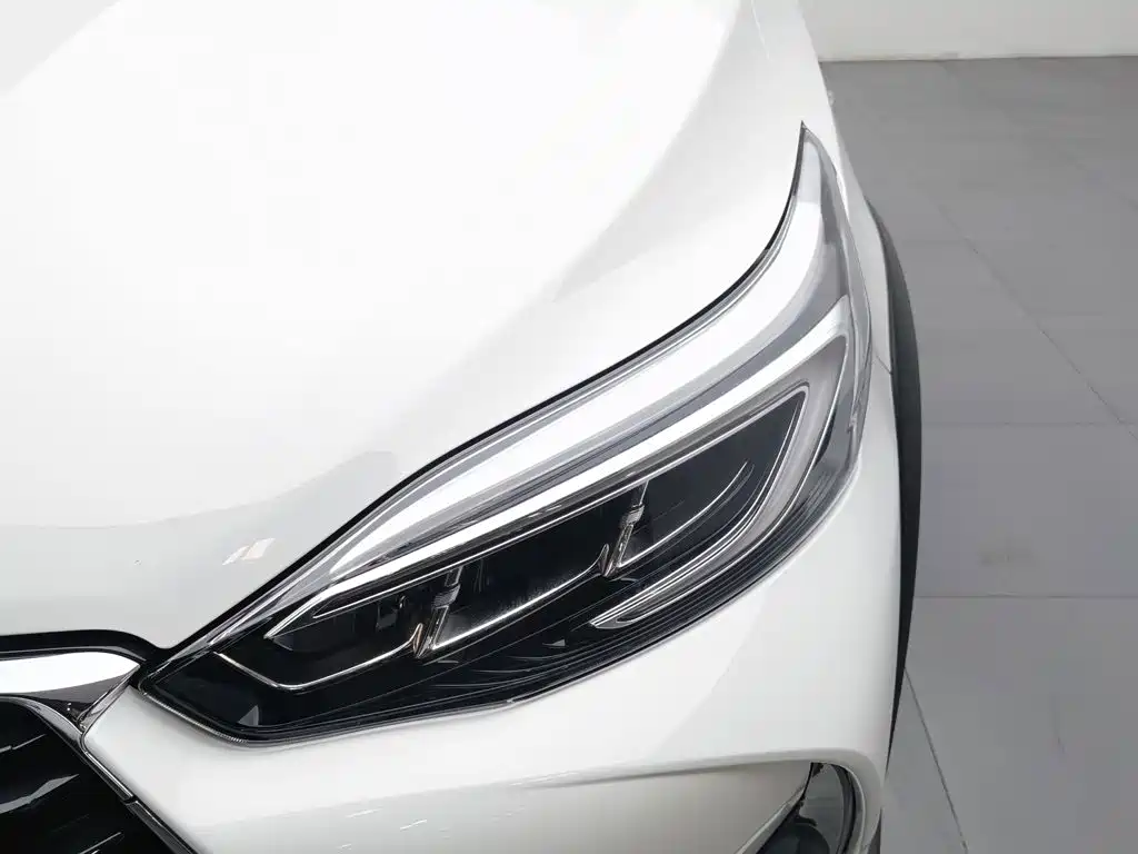 Toyota Yaris L 2020