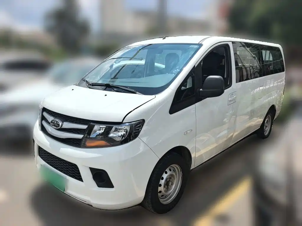 JAC Ruifeng M3 2024 — фото 1