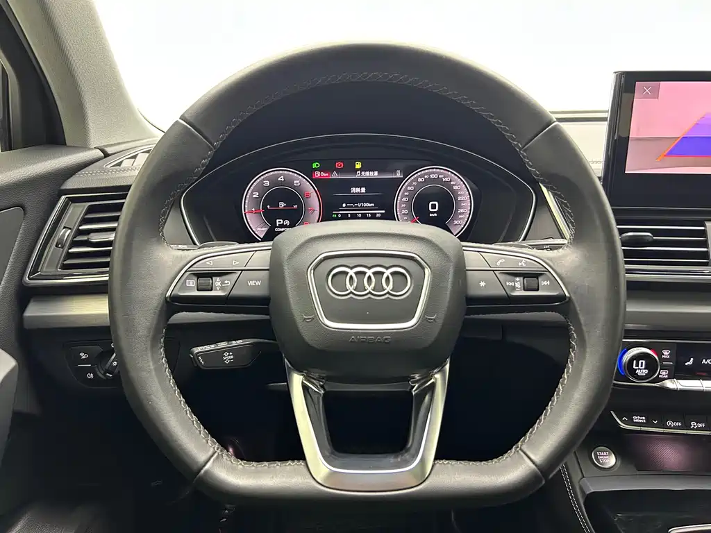Audi Q5L 2024 — фото 4
