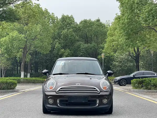 MINI 2012
