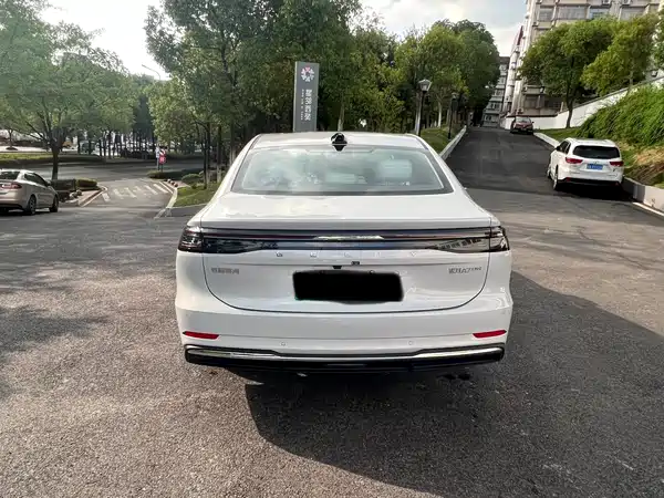 Geely Galaxy A7 EM 2025