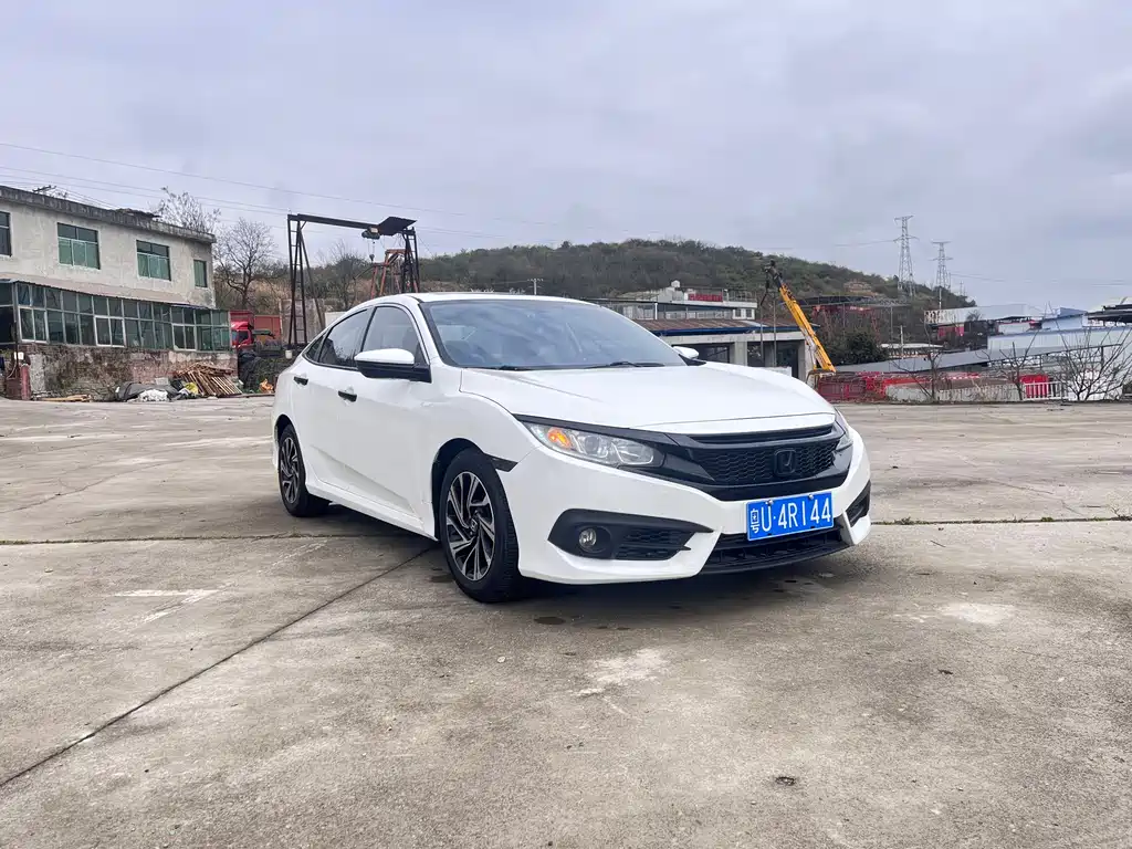 Honda Civic 2016 — фото 1